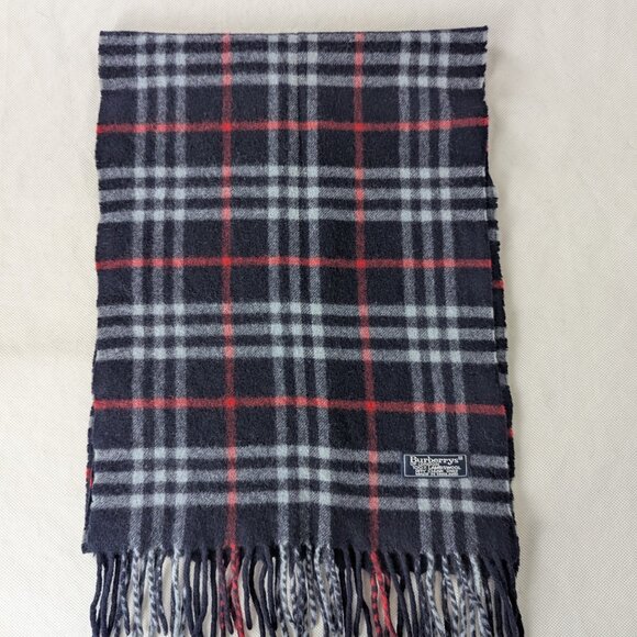 Burberry's Scarf Blue – Unisex Lambswool Check – Luxury Warm Winter Fashion - Picture 5 of 7